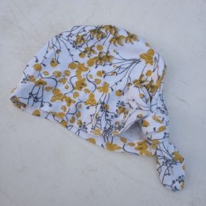 Infant Knot Hat